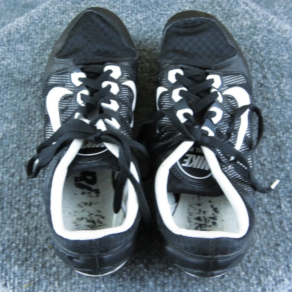Nike Men's Rival‎ MD Sneaker Black Synthetic Size 7.5 Medium (D, M) Gently Used